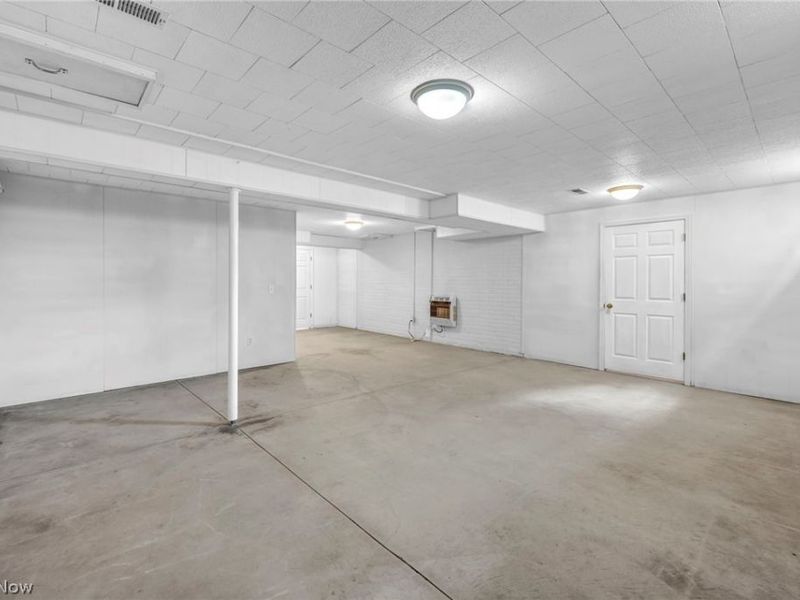 134 Stonehedge Drive, Elyria, OH 44035 Photo 36