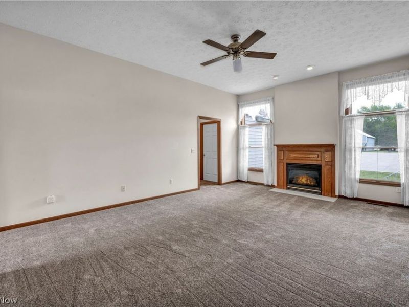 134 Stonehedge Drive, Elyria, OH 44035 Photo 7