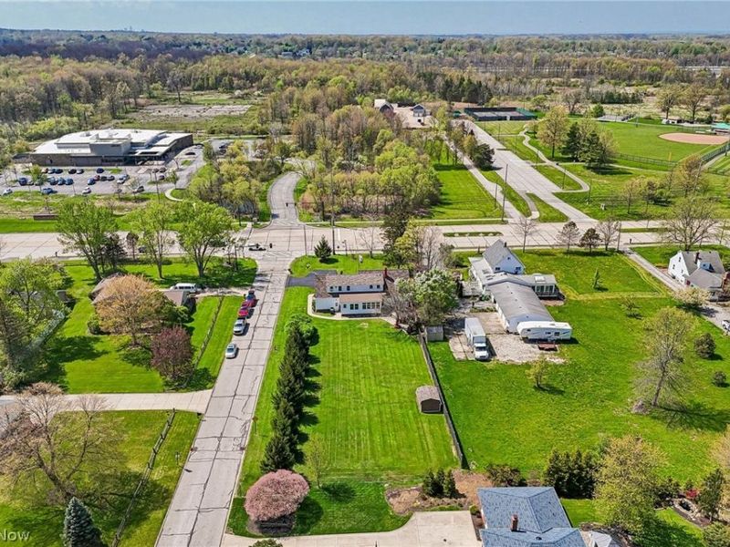 483 Som Center Road, Mayfield Village, OH 44143 Photo 37