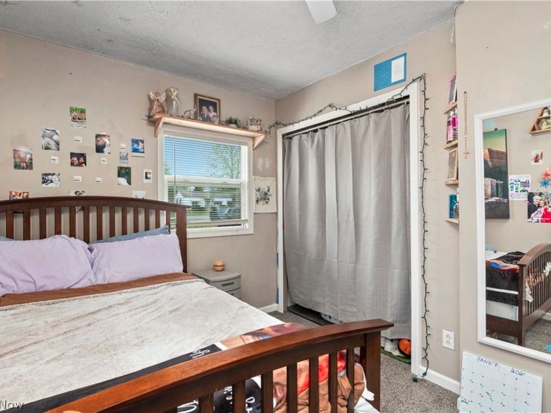 571 Hilliard Road, Elyria, OH 44035 Photo 14