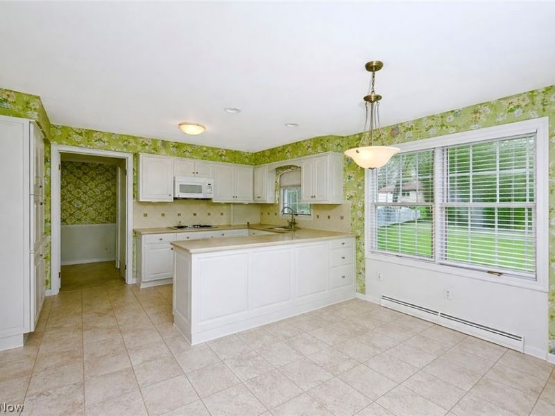 365 Sand Run Road, Akron, OH 44313 Photo 8