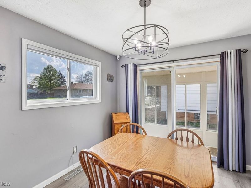 3126 Marioncliff Drive, Parma, OH 44134 Photo 10