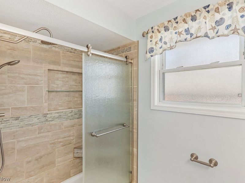 3126 Marioncliff Drive, Parma, OH 44134 Photo 30