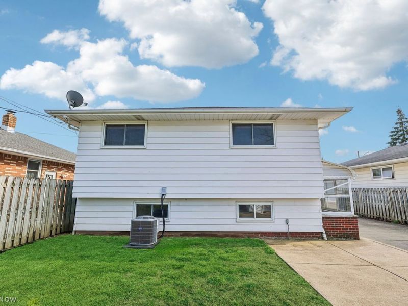 3126 Marioncliff Drive, Parma, OH 44134 Photo 45