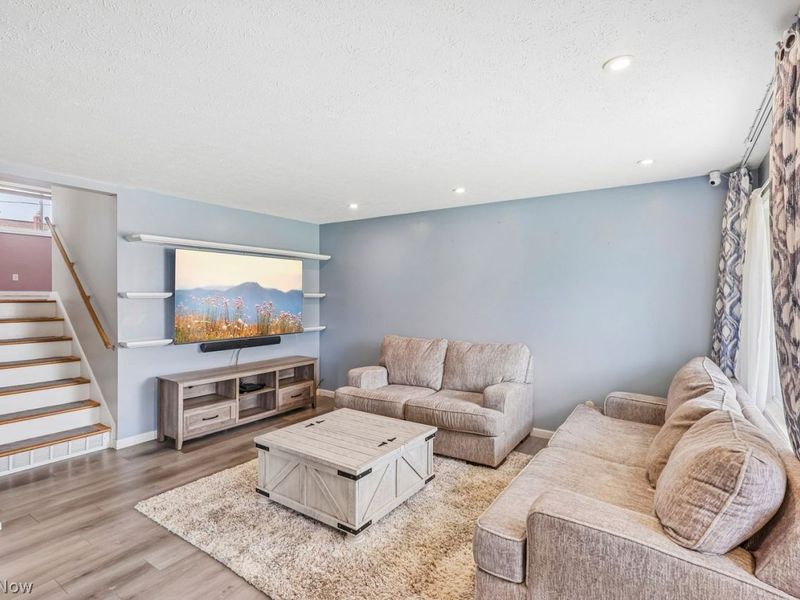 3126 Marioncliff Drive, Parma, OH 44134 Photo 5