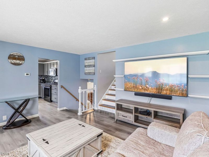 3126 Marioncliff Drive, Parma, OH 44134 Photo 9