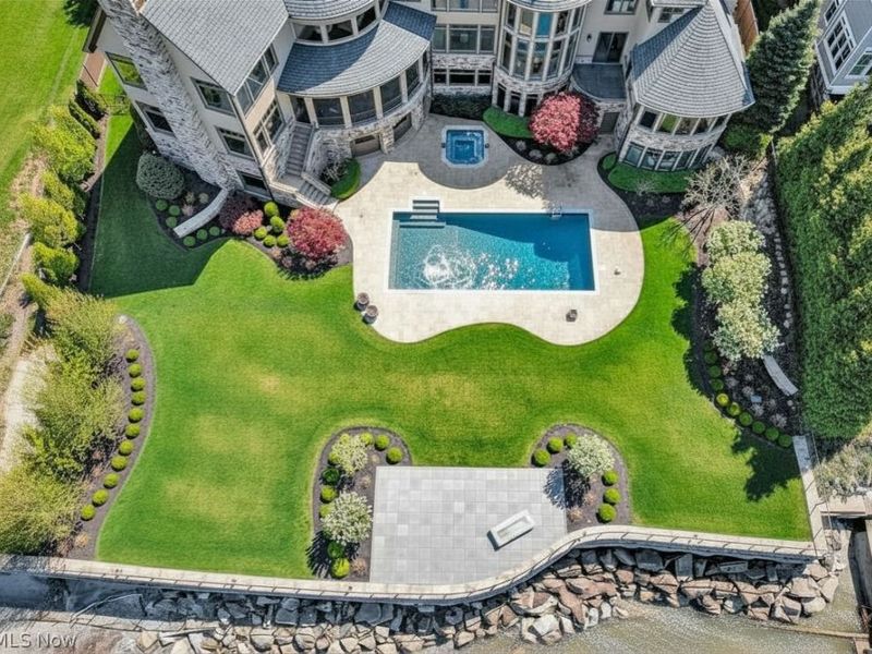 13717 W Lake Road, Vermilion, OH 44089 Photo 4