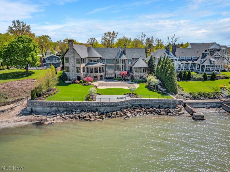 13717 W Lake Road, Vermilion, OH 44089 Photo 5