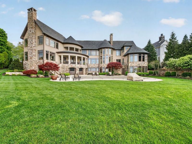 13717 W Lake Road, Vermilion, OH 44089 Photo 6