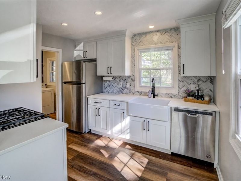 197 Miles Road, Chagrin Falls, OH 44022 Photo 6