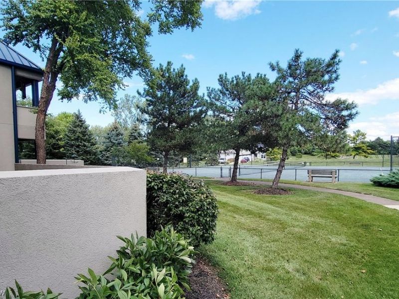 4475 Marin Harbor, Unit H, Port Clinton, OH 43452 Photo 3