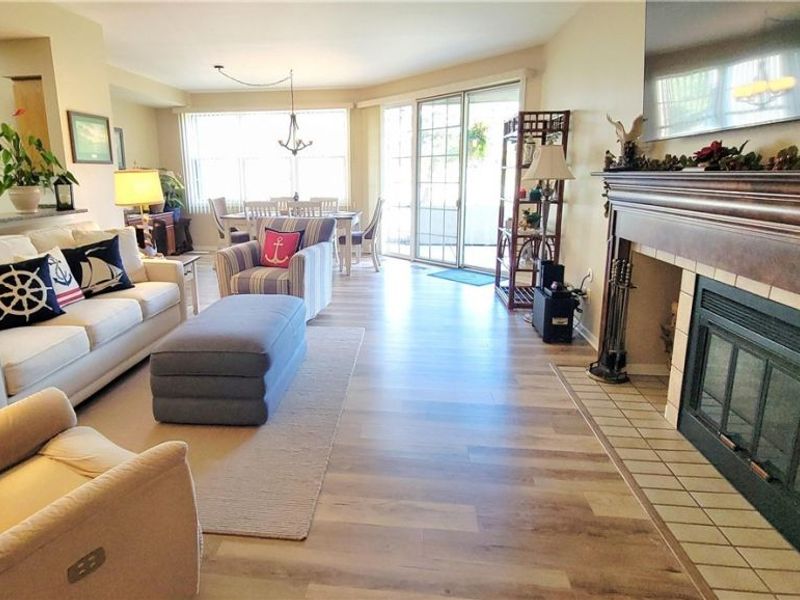 4475 Marin Harbor, Unit H, Port Clinton, OH 43452 Photo 5