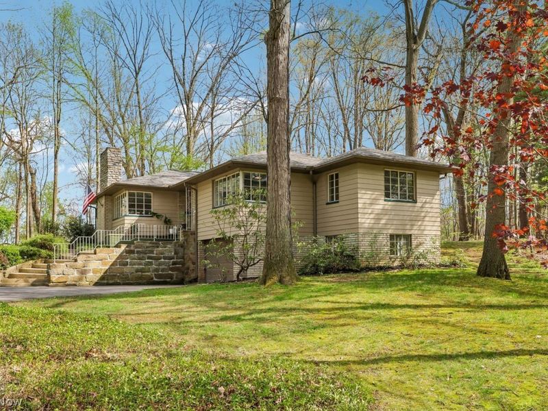 405 Nob Hill Drive, Akron, OH 44303 Photo 42