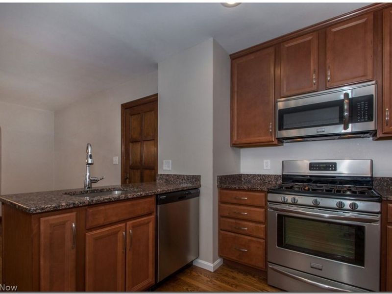 2472 E 126th Street, Unit 1, Cleveland, OH 44120 Photo 7