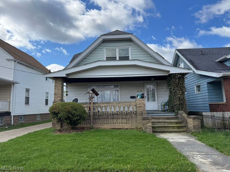 3703 Biddulph Avenue, Cleveland, OH 44109 Photo 1