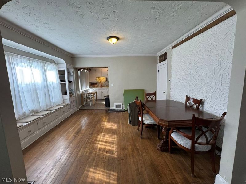 3703 Biddulph Avenue, Cleveland, OH 44109 Photo 6