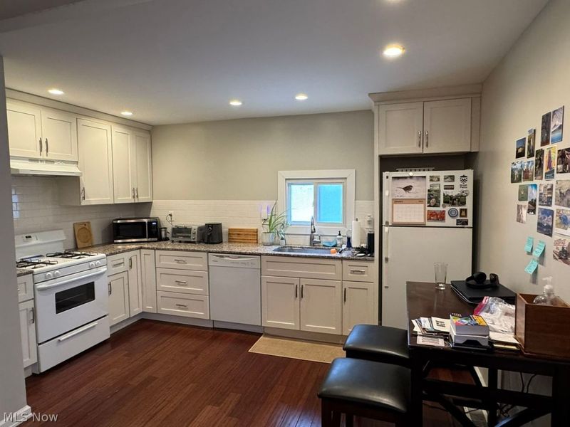 2484 W 6th Street, Cleveland, OH 44113 Photo 11
