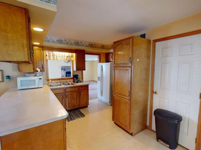 130 Vine Street, Clyde, OH 43410 Photo 20