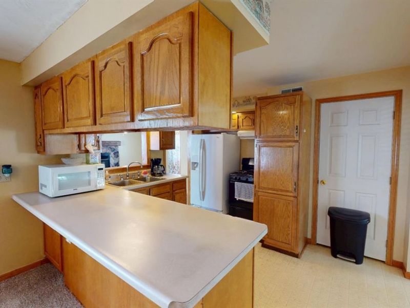 130 Vine Street, Clyde, OH 43410 Photo 21
