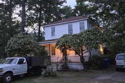 1104 N Hillside Drive photo 4