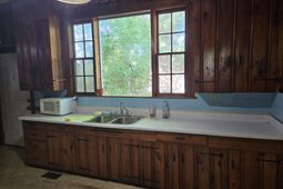 1104 N Hillside Drive photo 4