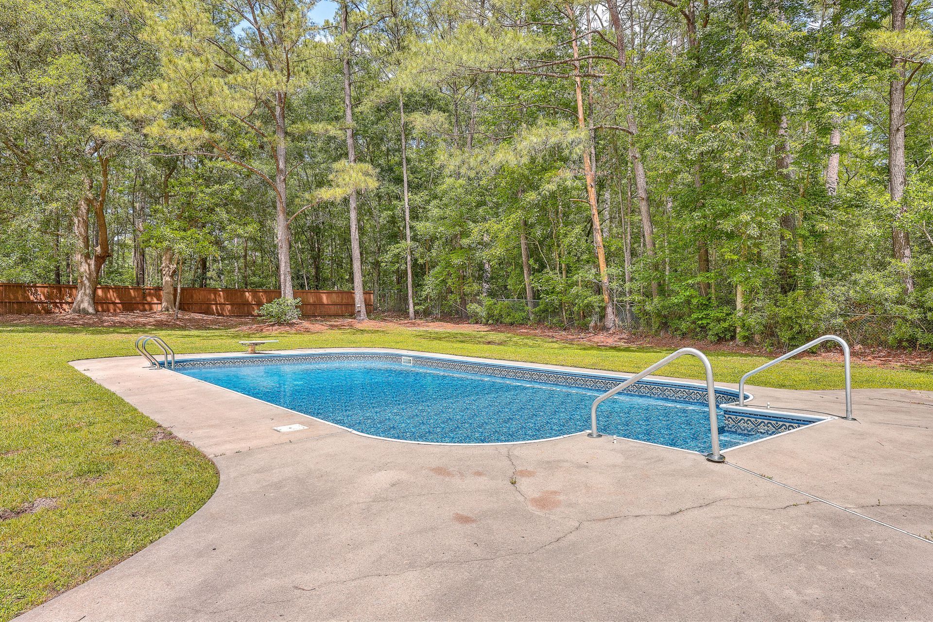 110 Beaverton Court Photo 41