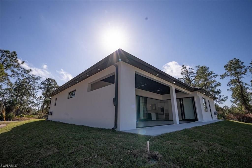 1207 Magnolia Ave, Lehigh Acres, FL 33972 Photo