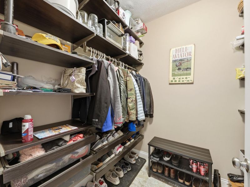 10254 Daniel Fisk Street , Dayton, OH 45458 Photo 43