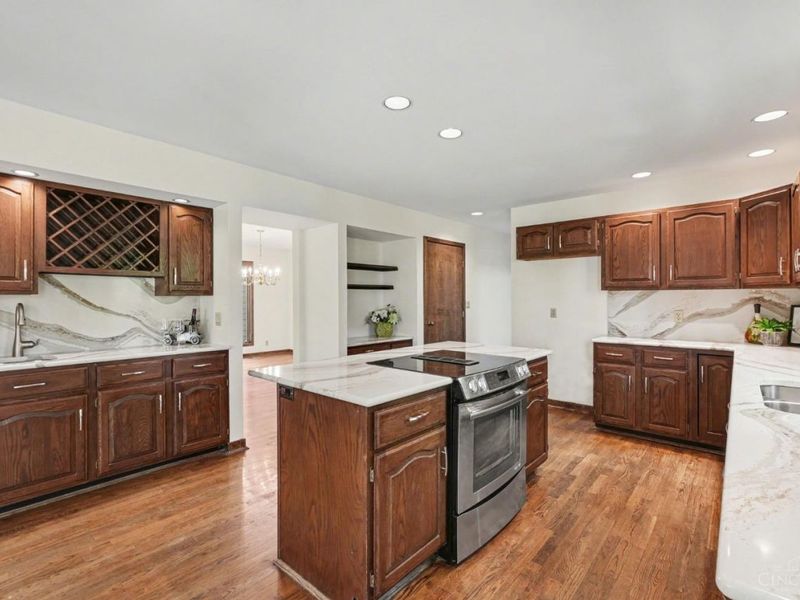 777 Cedar Point Drive, Anderson Twp, OH 45230 Photo 14