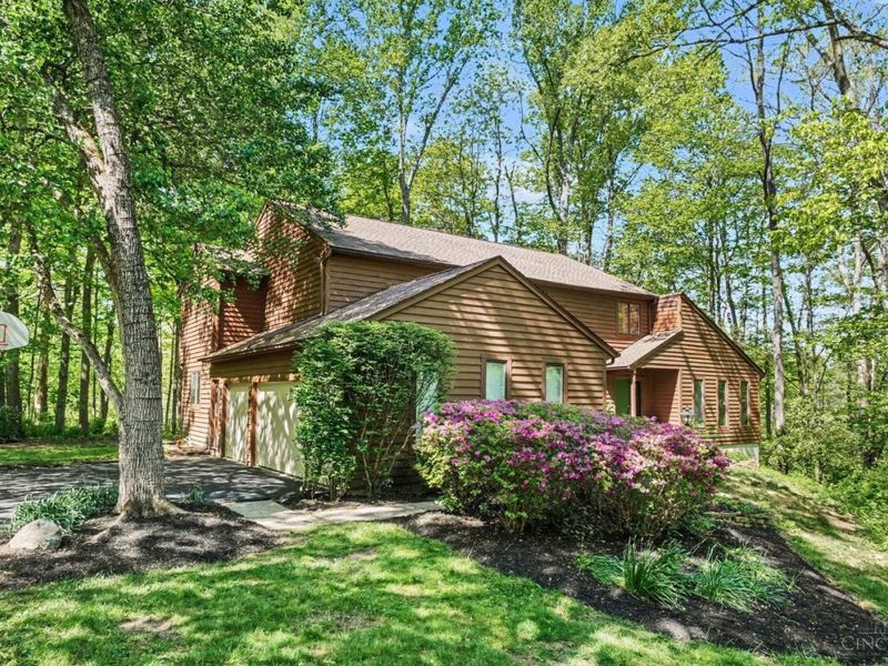 777 Cedar Point Drive, Anderson Twp, OH 45230 Photo 2