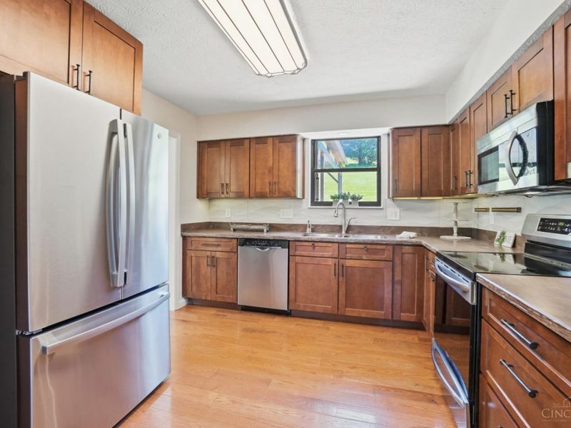 6340 Sheed Road, Cincinnati, OH 45247 Photo 12