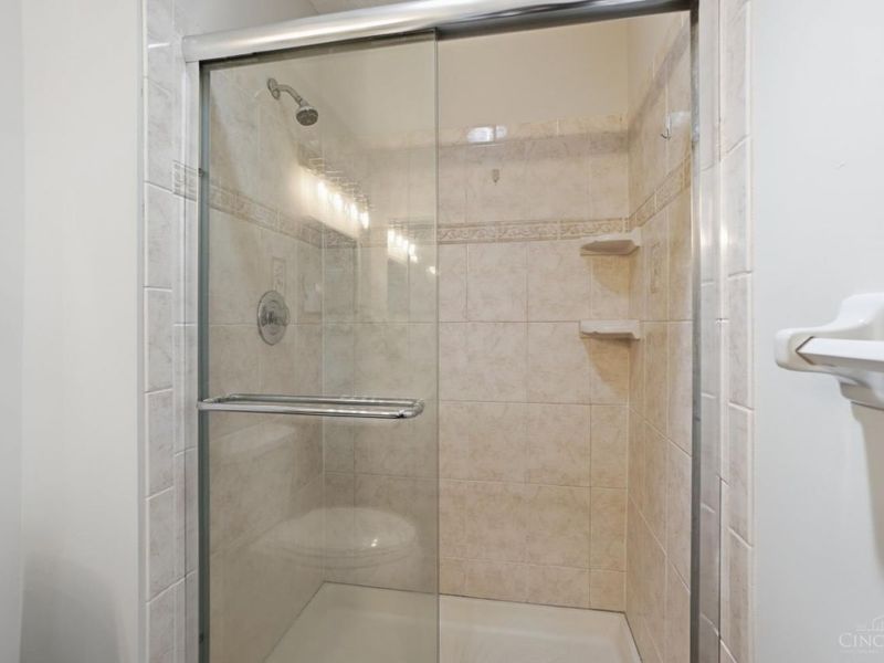 6340 Sheed Road, Cincinnati, OH 45247 Photo 24