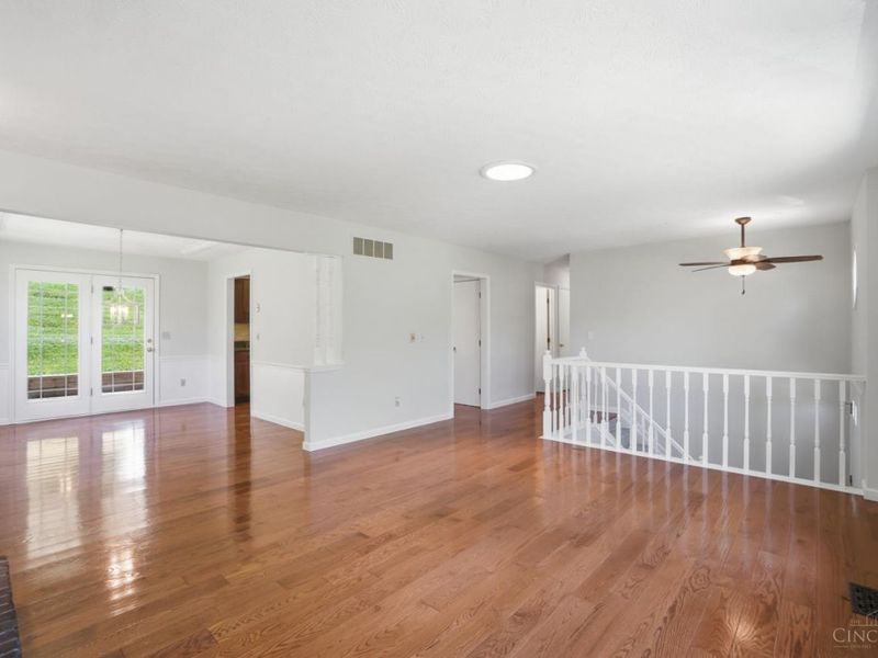 6340 Sheed Road, Cincinnati, OH 45247 Photo 7