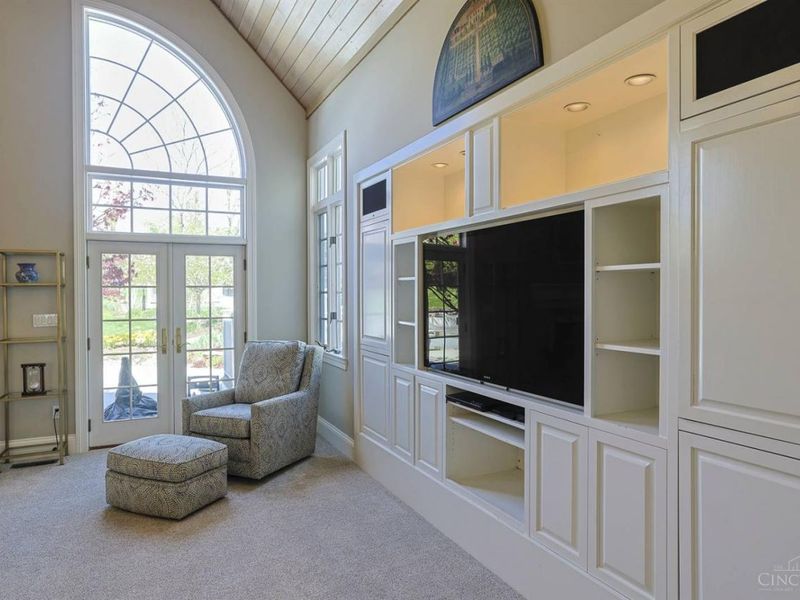 7710 Indian Hill Road, Indian Hill, OH 45243 Photo 17