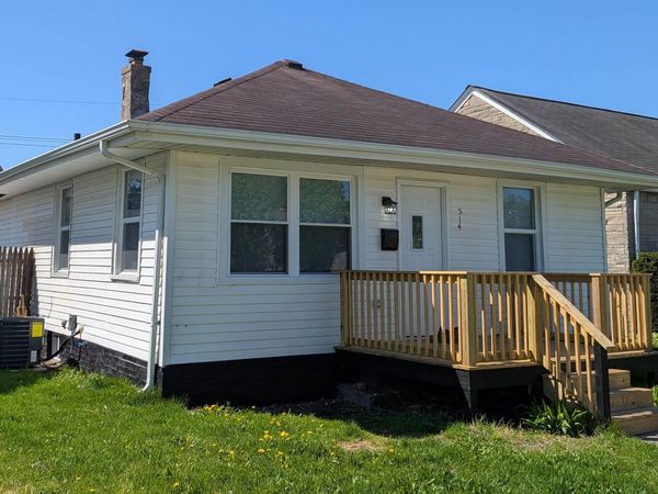 514 E Fairview Avenue, South Bend, IN 46614