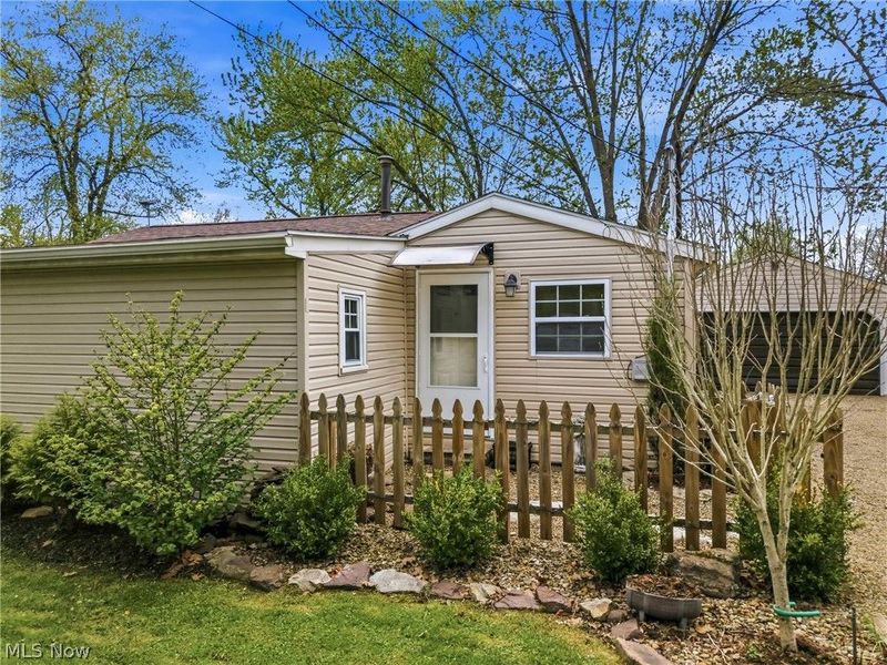 6982 Mcclure Road, Hubbard, OH 44425 Photo 10