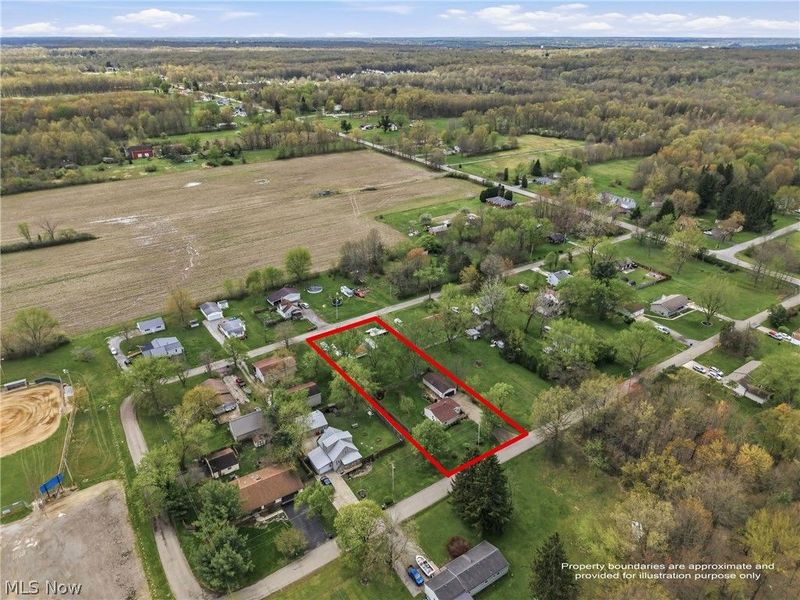 6982 Mcclure Road, Hubbard, OH 44425 Photo 32