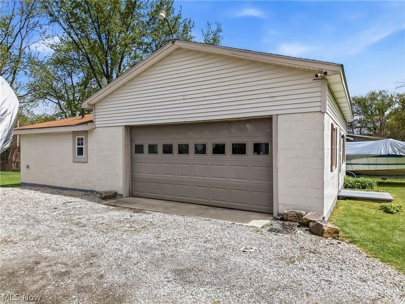 6982 Mcclure Road, Hubbard, OH 44425 Photo 5