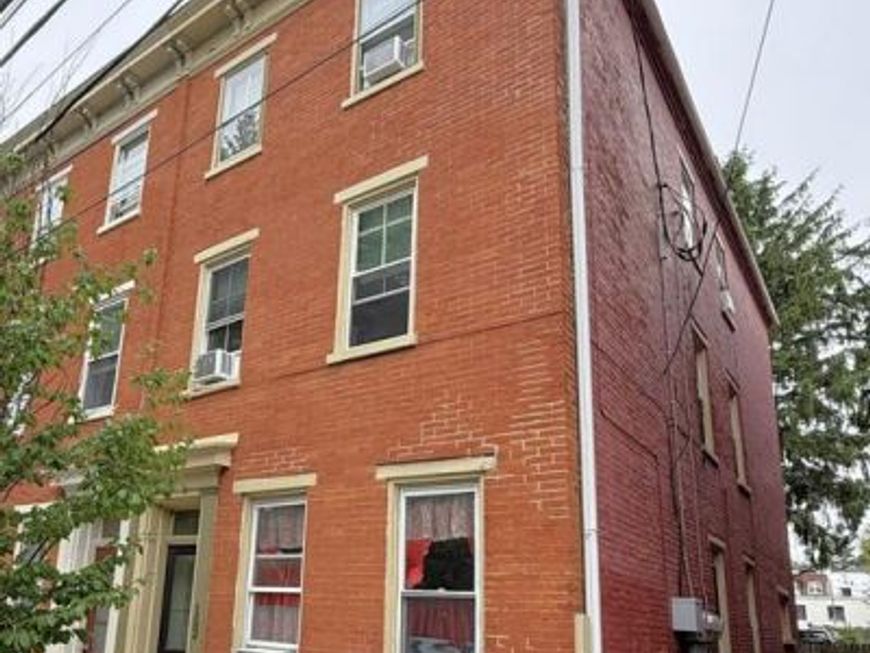 152 E Walnut Street, Lancaster, PA 17602 Main Photo