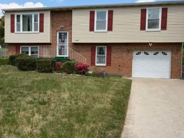 6410 COLETON COURT, CAPITOL HEIGHTS, MD 20743