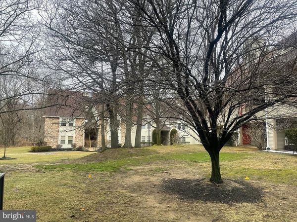 214 TAVISTOCK , CHERRY HILL, NJ 08034
