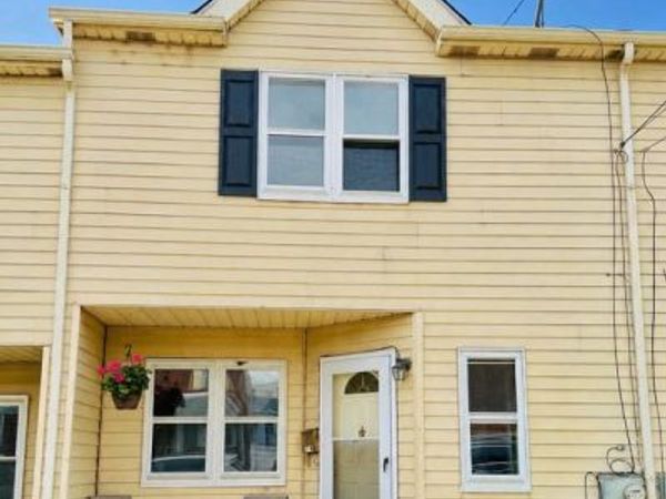 614 FRALEY STREET, BRIDGEPORT, PA 19405
