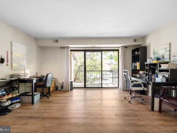 45 LE FORGE COURT , CHESTERBROOK, PA 19087