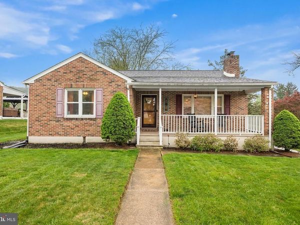 326 E WAYNE AVENUE , ALLENTOWN, PA 18103