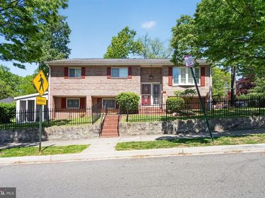 109 VAN BUREN STREET NW , WASHINGTON, DC 20012