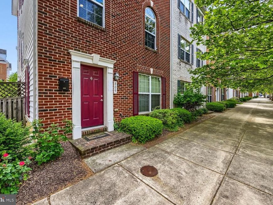 809 Mchenry Street, Baltimore, MD 21230 Main Photo