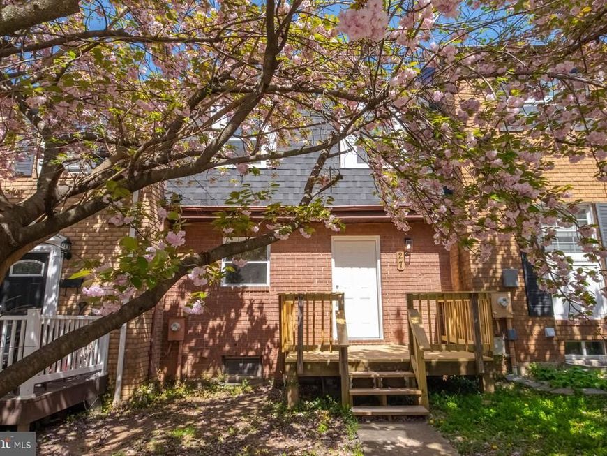 27 Cornbury Court , Owings Mills, MD 21117 Main Photo