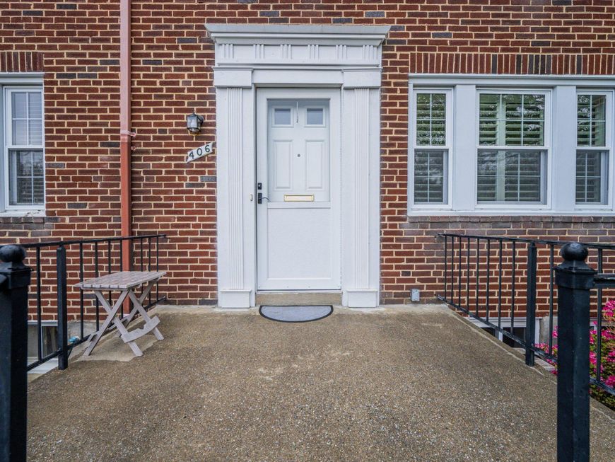406 Greenlow, Baltimore, MD 21228 Main Photo