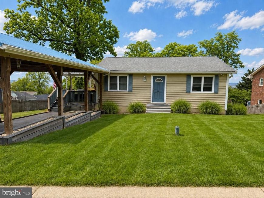 3817 Bayview Drive, Chesapeake Beach, MD 20732 Main Photo