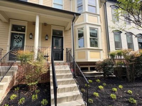 24 MAXWELL SQUARE , FREDERICK, MD 21701